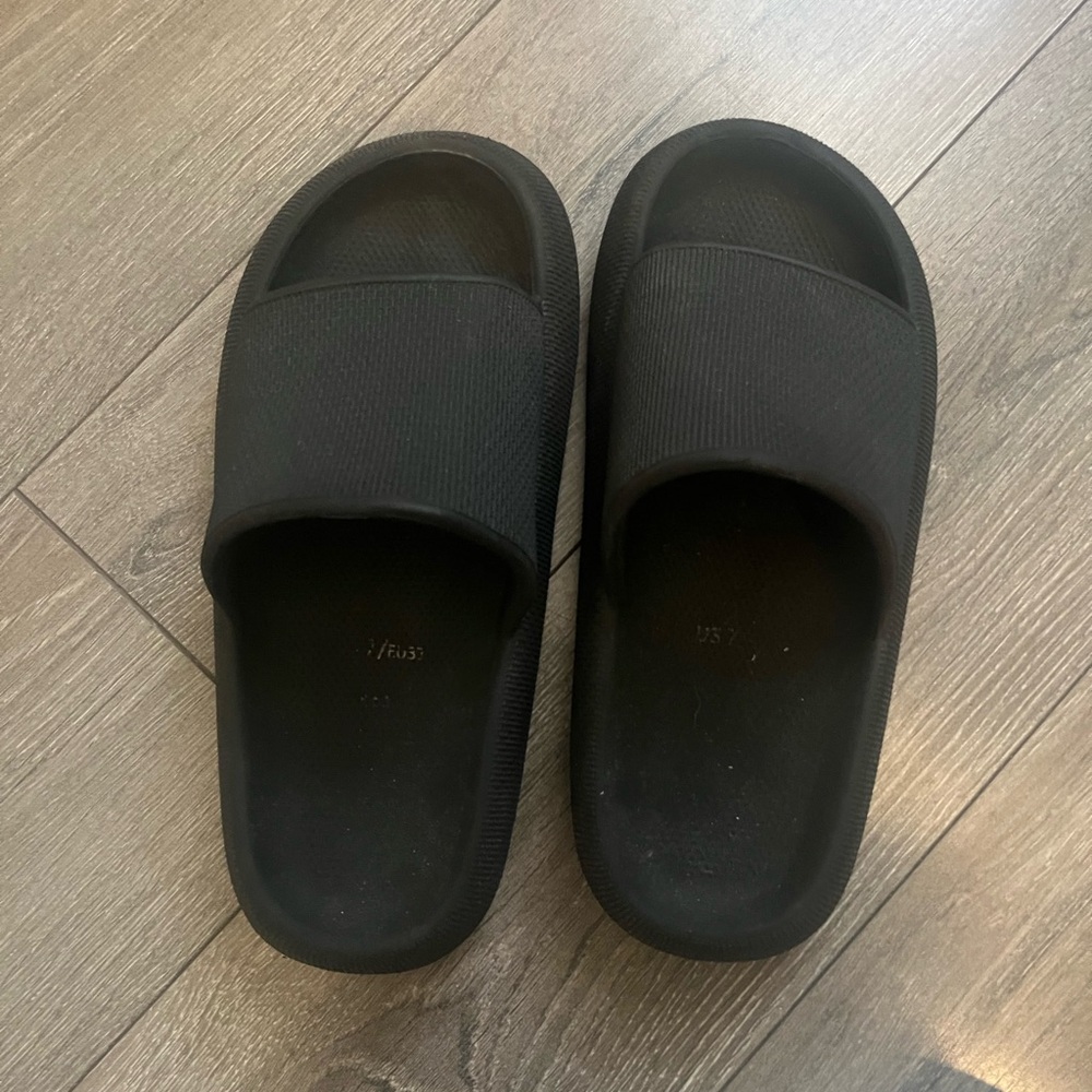 Black Slides Slippers
